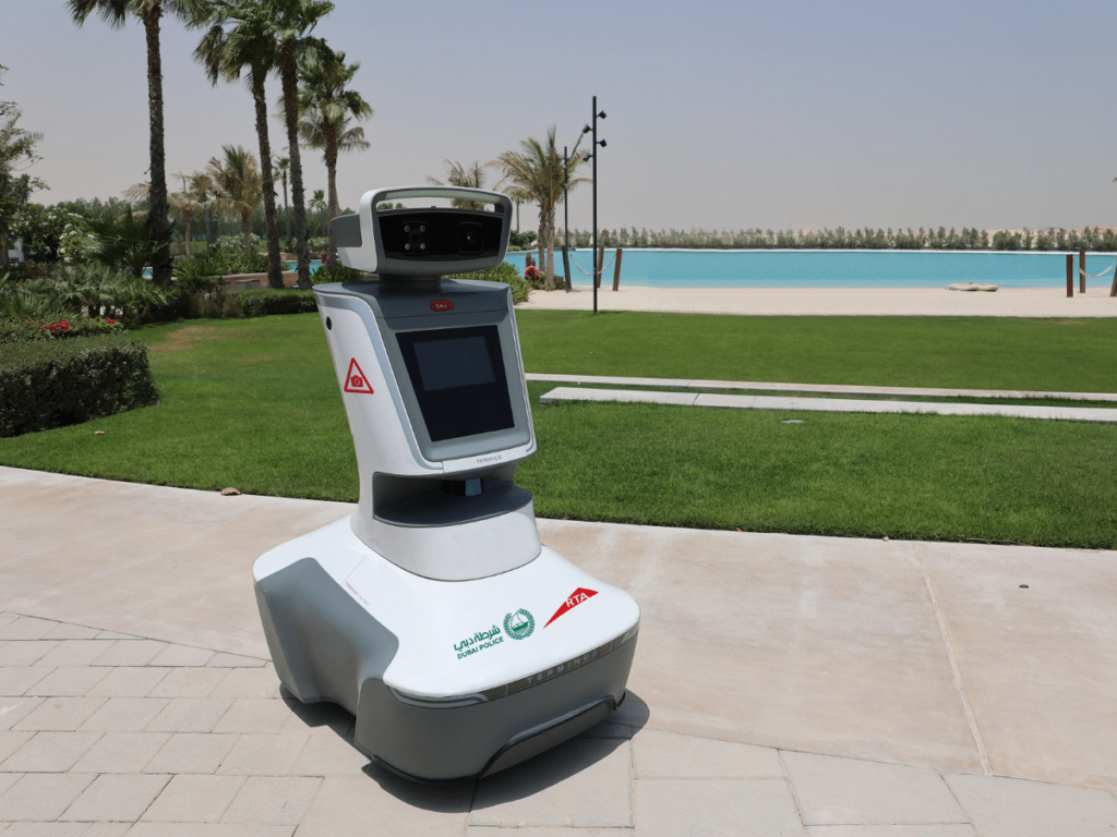 Robots in Dubai Police 3